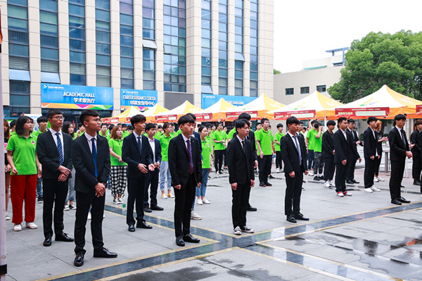 南京新華第十八屆校園人才交流會(huì)暨2019年創(chuàng)就業(yè)宣傳周啟動(dòng)儀式正式啟幕！